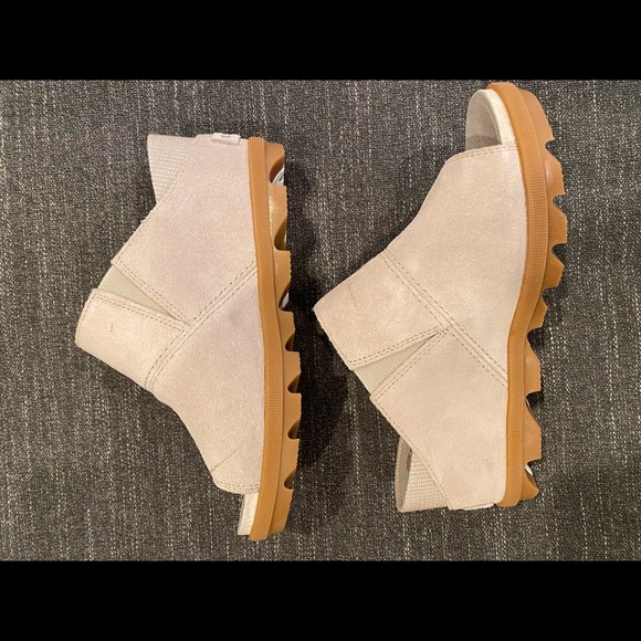 Sorel Shoes - Sorel Slip On Heel